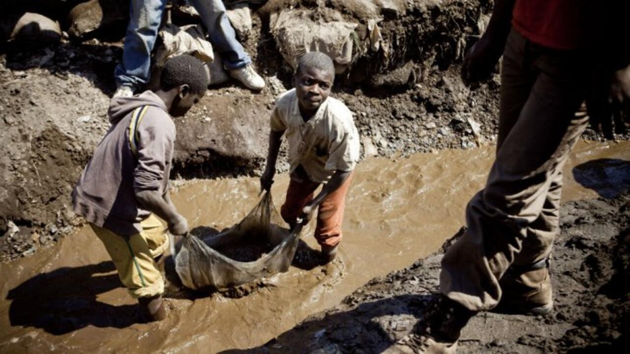 Child miners in the DRC